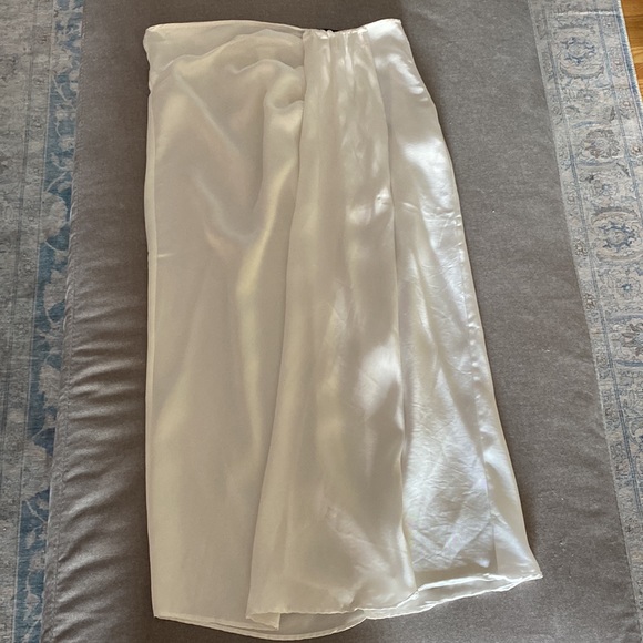 Zara Satin Effect Draped Skirt - Picture 2 of 6
